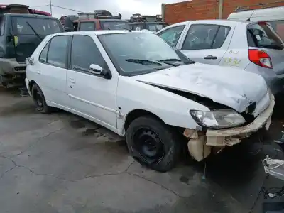 Scrapping Vehicle peugeot 306 fastback (7a, 7c, n3, n5) 1.9 d of the year 2000 powered d9b (xud9a),djy (xud9a),xud9