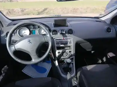 Veículo de Sucata peugeot 308 i (4a_, 4c_) 1.6 hdi do ano 2011 alimentado 9hr (dv6c)