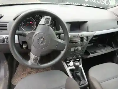 Sloopvoertuig opel astra h (a04) 1.7 cdti (l48) van het jaar 2005 aangedreven z 17 dth