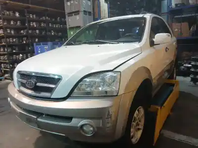 Sloopvoertuig kia sorento i (jc) 2.5 crdi van het jaar 2004 aangedreven d4cb