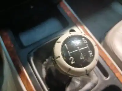 Sloopvoertuig kia sorento i (jc) 2.5 crdi van het jaar 2004 aangedreven d4cb