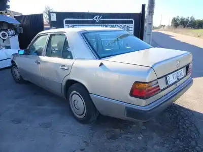Veículo de Sucata mercedes-benz 124 sedán (w124) 300 d (124.130) do ano 1998 alimentado om 603.912