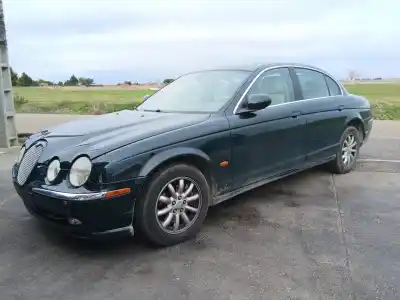 Vehicul casat JAGUAR S-TYPE II (X200)  al anului 2003 alimentat FB(AJV6),FG(AJV6)