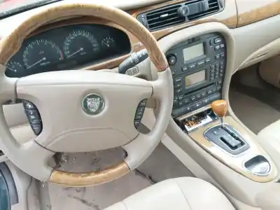 Veículo de Sucata jaguar s-type ii (x200) 3.0 v6 do ano 2003 alimentado fb(ajv6),fg(ajv6)