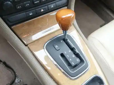 Veículo de Sucata jaguar s-type ii (x200) 3.0 v6 do ano 2003 alimentado fb(ajv6),fg(ajv6)