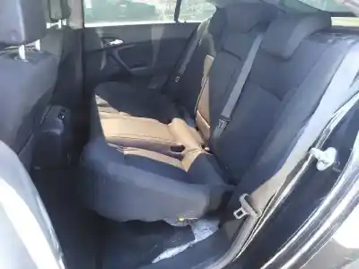 Veículo de Sucata opel insignia berlina 2.0 cdti cat do ano 2010 alimentado a20dth