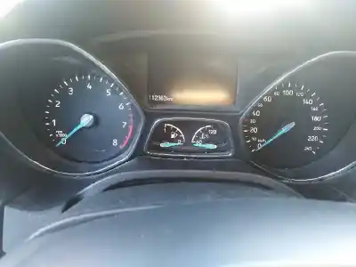 Veicolo di demolizione ford focus lim. 1.0 ecoboost cat dell'anno 2015 alimentato m1da