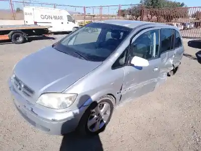 Veículo de Sucata opel zafira a 2.0 dti do ano 2005 alimentado y20dth