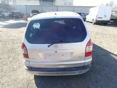 Veículo de Sucata opel zafira a 2.0 dti do ano 2005 alimentado y20dth