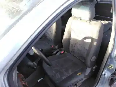 Veicolo di demolizione chevrolet tacuma monospace (u100) 1.6 dell'anno 2002 alimentato a16dms