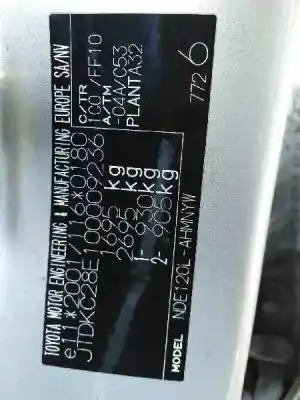 Veicolo di demolizione toyota corolla (_e12_) 1.4 d (nde120_) dell'anno 2005 alimentato 1ndtv