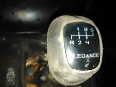 Sloopvoertuig mercedes-benz clase e (w210) e 300 d (210.020) van het jaar 1996 aangedreven 606912