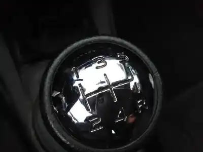 Veículo de Sucata citroen c4 berlina 1.6 16v hdi do ano 2005 alimentado 9hx