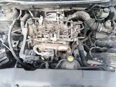 Veículo de Sucata toyota corolla (_e12_) 1.4 d (nde120_) do ano 2006 alimentado 1ndtv