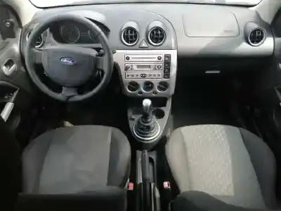 Veículo de Sucata ford fiesta (cbk) 1.4 16v cat do ano 2005 alimentado fxjb