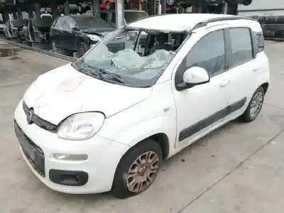 Veicolo di demolizione FIAT PANDA (312_, 319_) 1.3 D Multijet (312PXL1A) dell'anno 2016 alimentato 199A9000