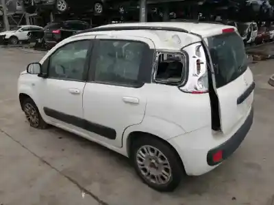 Veículo de Sucata fiat panda (312_, 319_) 1.3 d multijet (312pxl1a) do ano 2016 alimentado 199a9000