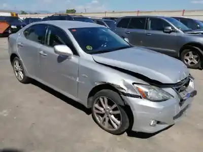 Verschrottungsfahrzeug LEXUS IS II (_E2_) 220D (ALE20) des Jahres 2007 angetrieben 2ADFHV