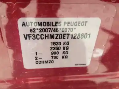 Veículo de Sucata peugeot 208 i (ca_, cc_) 1.2 vti 82 do ano 2014 alimentado hm01