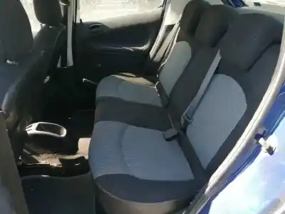 Veículo de Sucata peugeot 206 berlina 1.4 do ano 2003 alimentado kfw