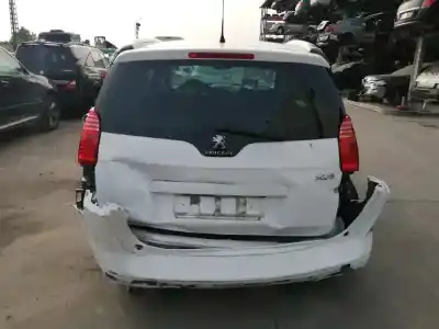 Veículo de Sucata peugeot 5008 1.6 hdi fap do ano 2014 alimentado 9h05