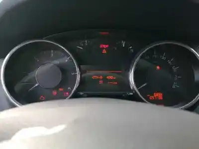 Veículo de Sucata peugeot 5008 1.6 hdi fap do ano 2014 alimentado 9h05