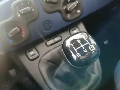 Veículo de Sucata fiat panda (312_, 319_) 1.3 d multijet (312pxl1a) do ano 2016 alimentado 199a9000