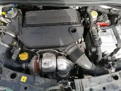 Veículo de Sucata fiat panda (312_, 319_) 1.3 d multijet (312pxl1a) do ano 2016 alimentado 199a9000