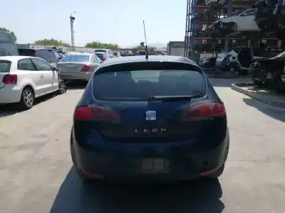 Veicolo di demolizione seat leon (1p1) 1.9 tdi dell'anno 2006 alimentato bxe