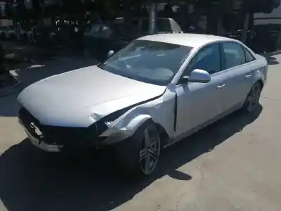 Veículo de Sucata audi a4 berlina (b8) 3.2 v6 24v fsi do ano 2008 alimentado cala