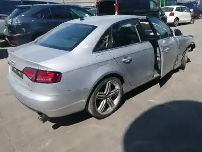 Veículo de Sucata audi a4 berlina (b8) 3.2 v6 24v fsi do ano 2008 alimentado cala