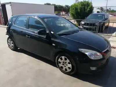 Veículo de Sucata HYUNDAI I30 (FD) 1.6 CRDi do ano 2008 alimentado D4FB