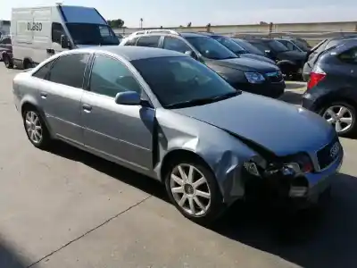 Veicolo di demolizione AUDI A6 C5 (4B2) 2.5 TDI dell'anno 2003 alimentato AKE