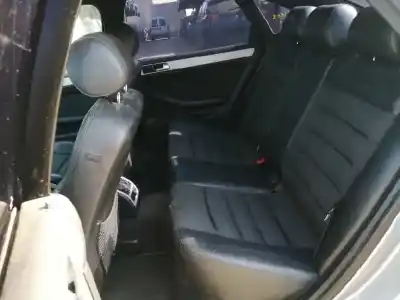 Veículo de Sucata audi a6 c5 (4b2) 2.5 tdi do ano 2003 alimentado ake