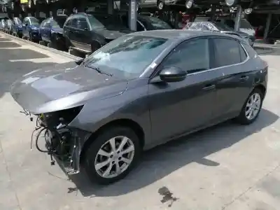 Veicolo di demolizione opel                                               corsa f                                                                                                                                                                                                                                                    1.2                                                                                                                                                                                                                                                        dell'anno 2020 alimentato hm05