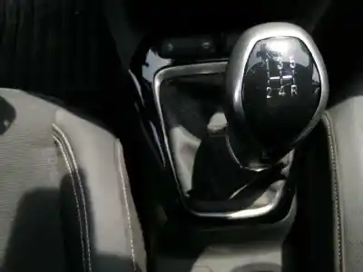 Veicolo di demolizione opel corsa f (p2jo) 1.2 (68) dell'anno 2020 alimentato hm05