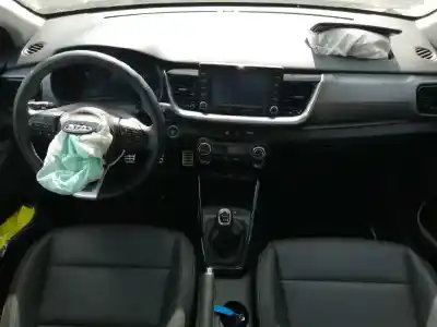 Scrapping Vehicle kia stonic (yb) 1.0 t-gdi of the year 2019 powered g3lc