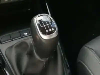 Scrapping Vehicle kia stonic (yb) 1.0 t-gdi of the year 2019 powered g3lc