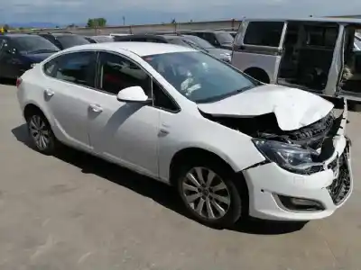 Scrapping Vehicle OPEL ASTRA J LIM. 4TÜRIG 1.6 CDTI DPF of the year 2015 powered B16DTH