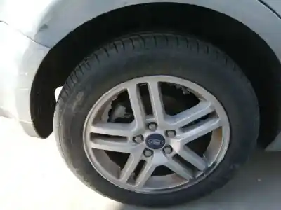 Vehicul casat ford focus c-max (cap) 1.8 16v cat al anului 2003 alimentat csda