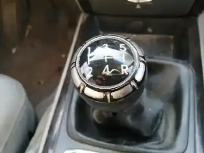 Veículo de Sucata kia sorento i (jc) 2.5 crdi do ano 2007 alimentado d4cb