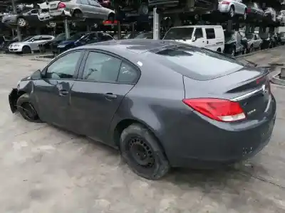 Veicolo di demolizione opel insignia berlina 2.0 cdti cat dell'anno 2011 alimentato a20dt