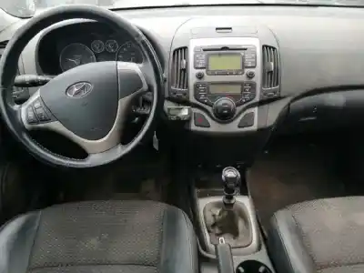 Veicolo di demolizione hyundai i30 (fd) 1.6 crdi dell'anno 2009 alimentato d4fb