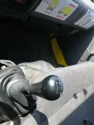 Vehicul casat nissan cabstar 01.04 -> 3.0 diesel al anului 2006 alimentat bd30d