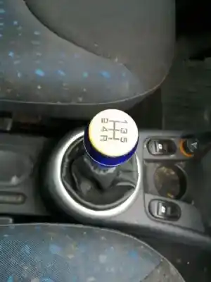 Veicolo di demolizione citroen c2 (jm_) 1.4 hdi dell'anno 2003 alimentato 8hz