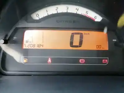 Veicolo di demolizione citroen c2 (jm_) 1.4 hdi dell'anno 2003 alimentato 8hz