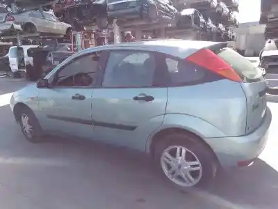 Véhicule à la ferraille ford focus berlina (cak) 1.6 16v cat de l'année 2001 alimenté fyda