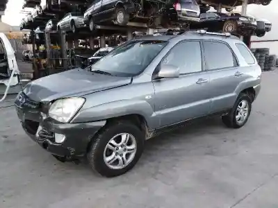 Veicolo di demolizione kia sportage 2.0 crdi dell'anno 2006 alimentato d4ea