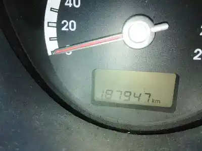 Veicolo di demolizione kia sportage 2.0 crdi dell'anno 2006 alimentato d4ea