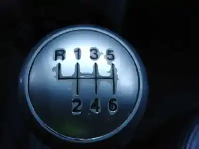 Veicolo di demolizione kia sportage 2.0 crdi dell'anno 2006 alimentato d4ea